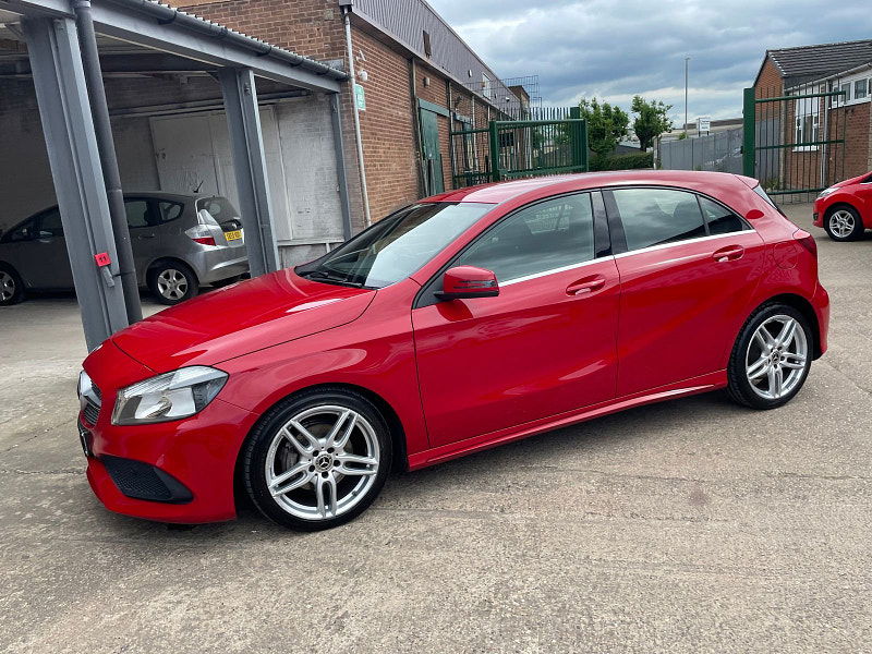 Mercedes-Benz A Class 2.1 A200d AMG Line Hatchback 5dr Diesel Manual Euro 6 (s/s) (136 ps) 1 Former Keeper,  5dr Manual 2024