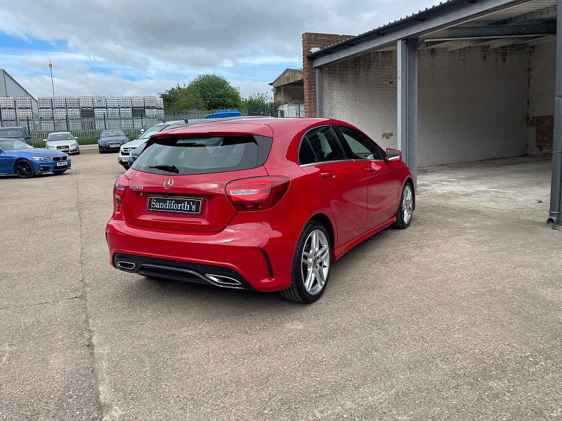 Mercedes-Benz A Class 2.1 A200d AMG Line Hatchback 5dr Diesel Manual Euro 6 (s/s) (136 ps) 1 Former Keeper,  5dr Manual 2024