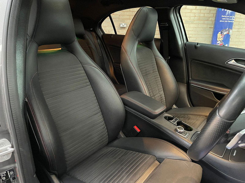 Mercedes-Benz A Class 2.1 A200d AMG Line (Premium Plus) Hatchback 5dr Diesel 7G-DCT Euro 6 (s/s) (136 ps) PAN ROOF, HEATED SEATS  5dr Automatic 2025