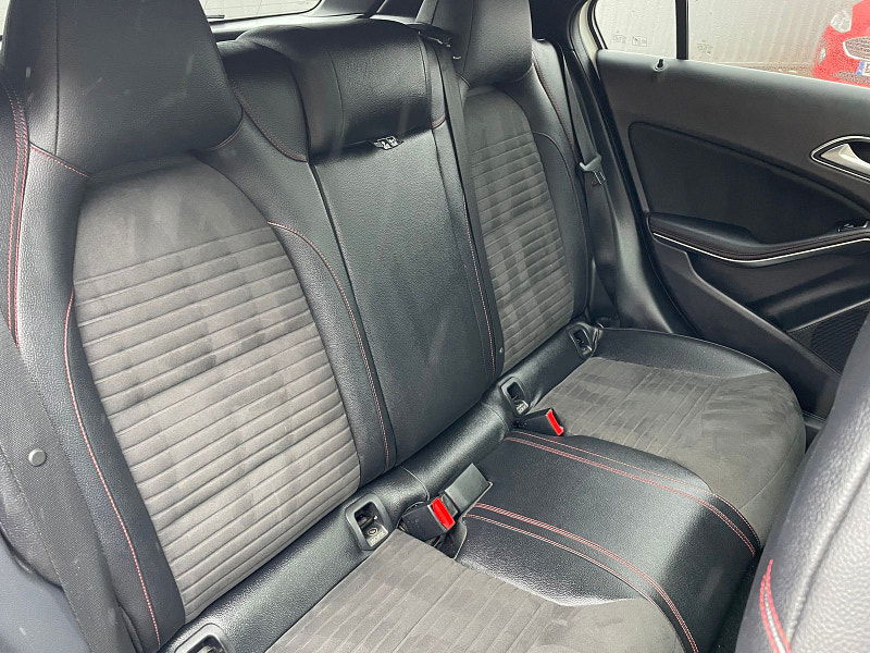 Mercedes-Benz A Class 2.1 A200d AMG Line (Premium Plus) Hatchback 5dr Diesel Manual Euro 6 (s/s) (136 ps) 5dr Manual 2026