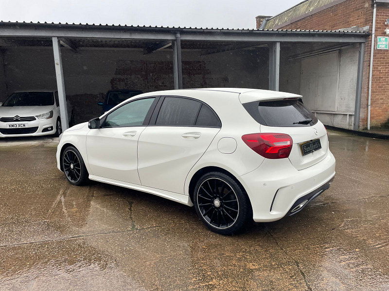 Mercedes-Benz A Class 2.1 A200d AMG Line (Premium Plus) Hatchback 5dr Diesel Manual Euro 6 (s/s) (136 ps) 5dr Manual 2026