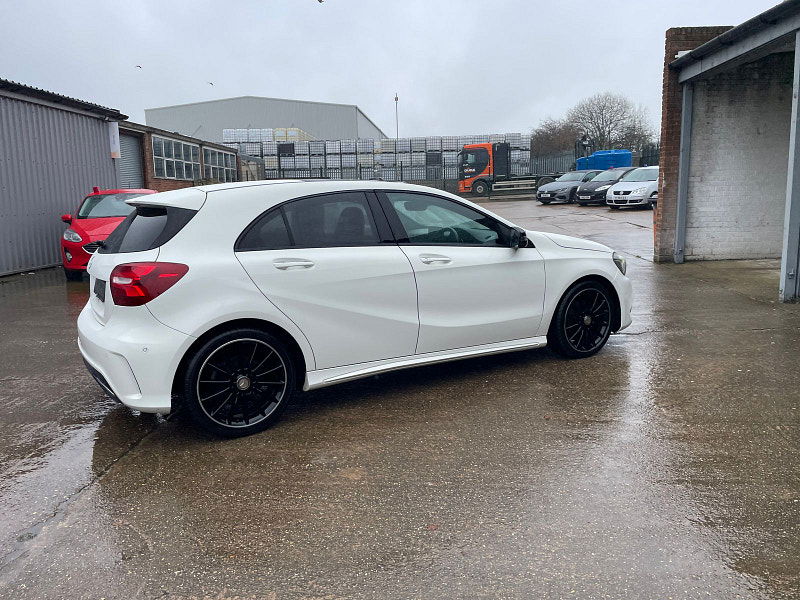 Mercedes-Benz A Class 2.1 A200d AMG Line (Premium Plus) Hatchback 5dr Diesel Manual Euro 6 (s/s) (136 ps) 5dr Manual 2026