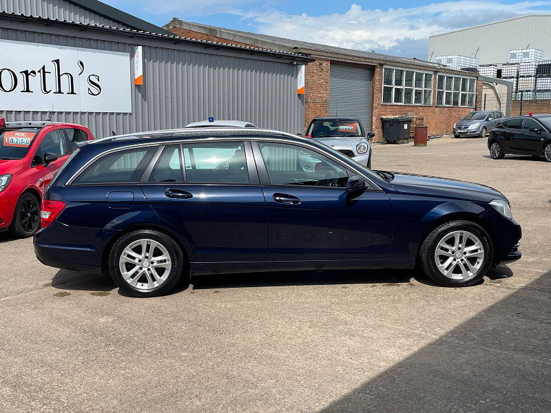 Mercedes-Benz C Class 2.1 C220 CDI Executive SE Estate 5dr Diesel G-Tronic+ Euro 5 (s/s) (170 ps) Full Leather, Sat Nav,  5dr Automatic 2024