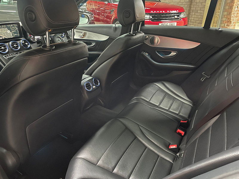Mercedes-Benz C Class 2.1 C250d AMG Line (Premium Plus) Estate 5dr Diesel 7G-Tronic+ Euro 6 (s/s) (204 ps) 5dr Automatic 2025