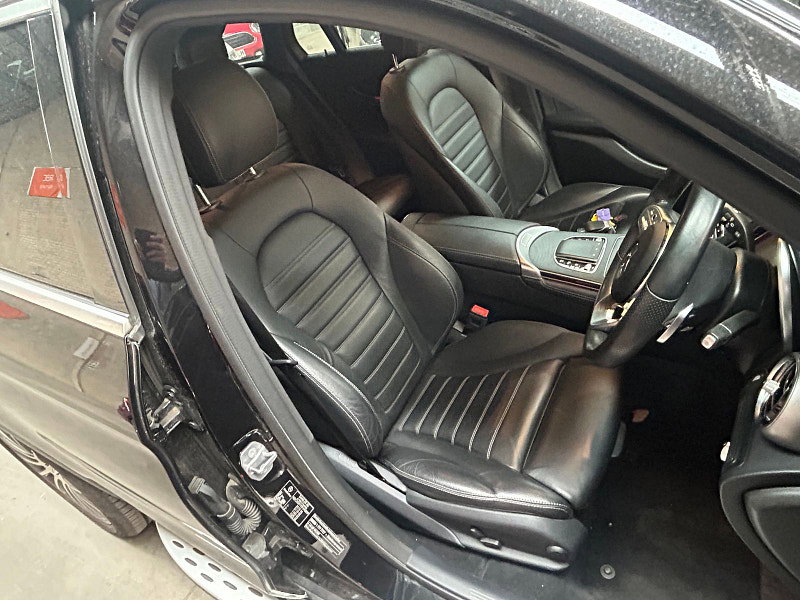 Mercedes-Benz GLC 2.0 GLC300d AMG Line (Premium) SUV 5dr Diesel G-Tronic+ 4MATIC Euro 6 (s/s) (245 ps) 5dr Automatic 2026