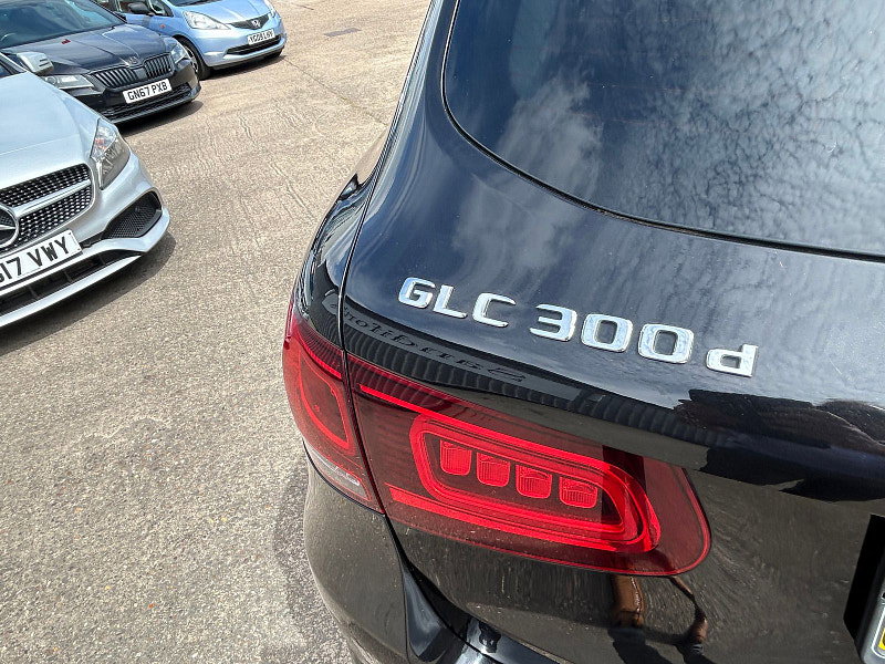Mercedes-Benz GLC 2.0 GLC300d AMG Line (Premium) SUV 5dr Diesel G-Tronic+ 4MATIC Euro 6 (s/s) (245 ps) 5dr Automatic 2026