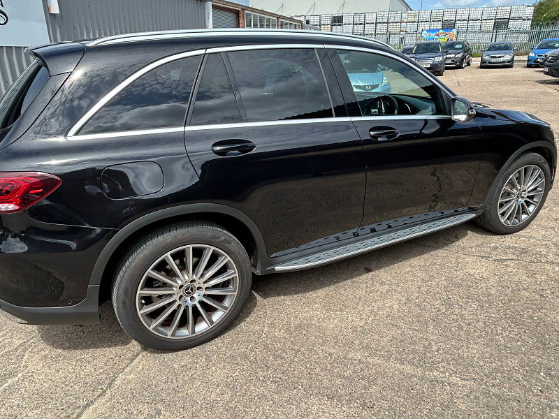 Mercedes-Benz GLC 2.0 GLC300d AMG Line (Premium) SUV 5dr Diesel G-Tronic+ 4MATIC Euro 6 (s/s) (245 ps) 5dr Automatic 2026