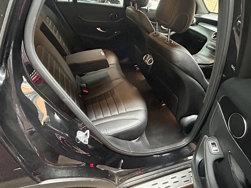 Mercedes-Benz GLC 2.0 GLC300d AMG Line (Premium) SUV 5dr Diesel G-Tronic+ 4MATIC Euro 6 (s/s) (245 ps) 5dr Automatic 2026