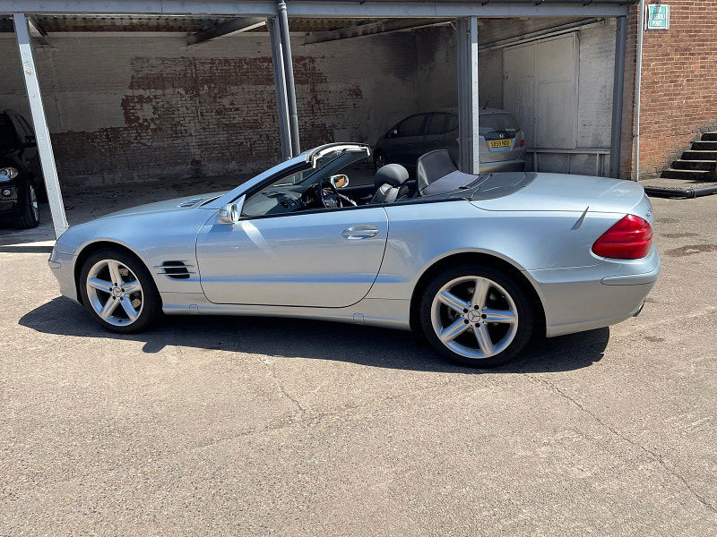 Mercedes-Benz SL 3.7 SL350 Convertible 2dr Petrol Automatic (281 g/km, 245 bhp) 2dr Automatic 2025