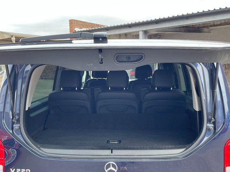 Mercedes-Benz V Class 2.2 V220d BlueTEC SE MPV 5dr Diesel G-Tronic+ Euro 6 (s/s) 7 Seat XLWB (163 ps) ONLY 65K HUGE SPEC 5dr Automatic 2024