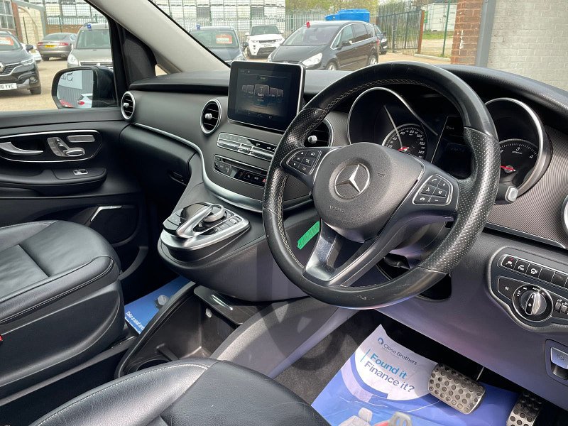 Mercedes-Benz V Class 2.2 V220d BlueTEC SE MPV 5dr Diesel G-Tronic+ Euro 6 (s/s) 7 Seat XLWB (163 ps) ONLY 65K HUGE SPEC 5dr Automatic 2024