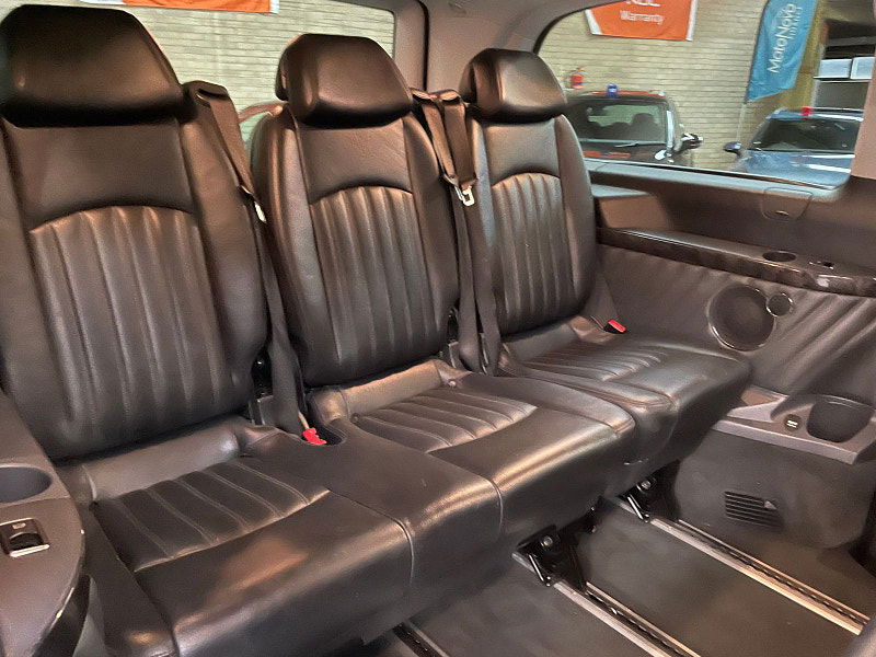 Mercedes-Benz Viano 2.1 AMBIENTE CDI LONG BLUEEFFICENCY 5d 163 BHP 8 SEATS, POWER SLIDING DOORS POWER SLIDING DOORS, 8 SEATS 5dr Automatic 2025