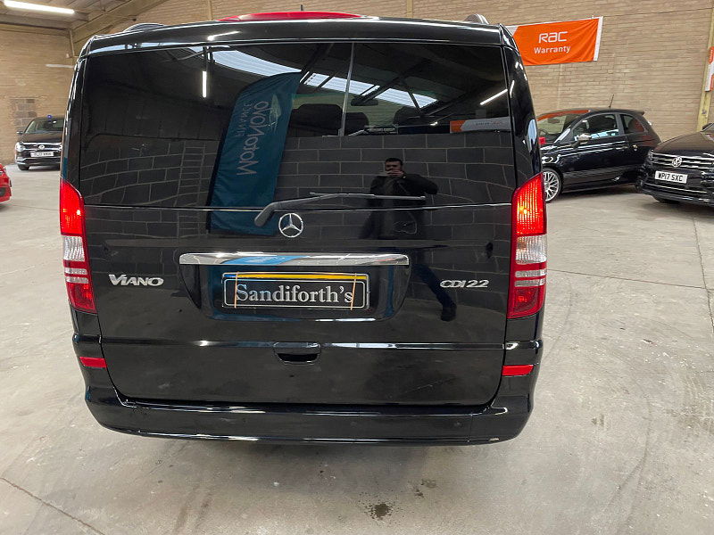 Mercedes-Benz Viano 2.1 AMBIENTE CDI LONG BLUEEFFICENCY 5d 163 BHP 8 SEATS, POWER SLIDING DOORS POWER SLIDING DOORS, 8 SEATS 5dr Automatic 2025