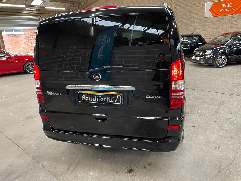 Mercedes-Benz Viano 2.1 AMBIENTE CDI LONG BLUEEFFICENCY 5d 163 BHP 8 SEATS, POWER SLIDING DOORS POWER SLIDING DOORS, 8 SEATS 5dr Automatic 2025