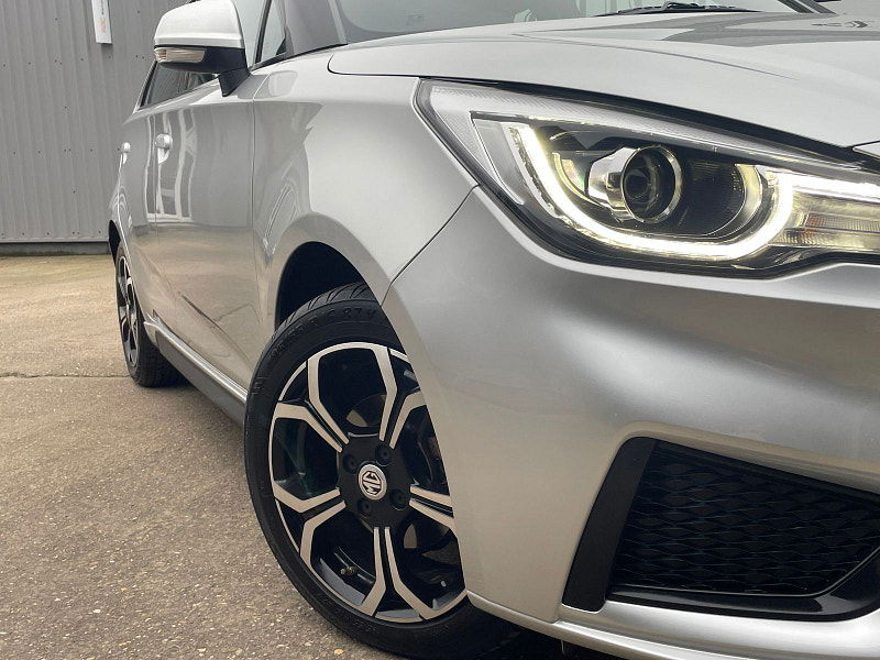 MG MG3 1.5 VTi-TECH Excite Hatchback 5dr Petrol Manual Euro 6 (s/s) (106 ps) 5dr Manual 2026