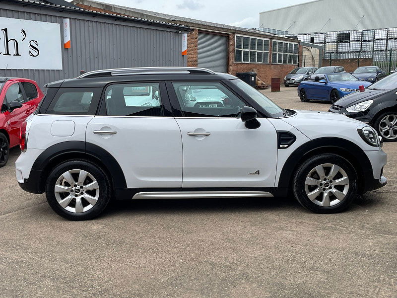 MINI Countryman 2.0 Cooper D SUV 5dr Diesel Manual ALL4 Euro 6 (s/s) (150 ps) Sat Nav, Only 35k 4 Services 5dr Manual 2024