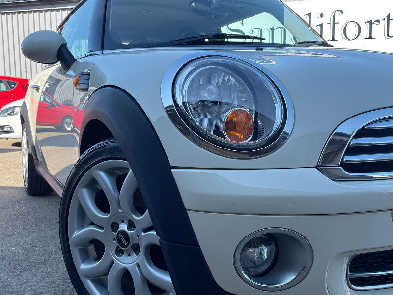 MINI Hatch 1.6 Cooper Hatchback 3dr Petrol Manual Euro 4 (120 ps) SPARES / REPAIRS, READ ADVERT.  3dr Manual 2024