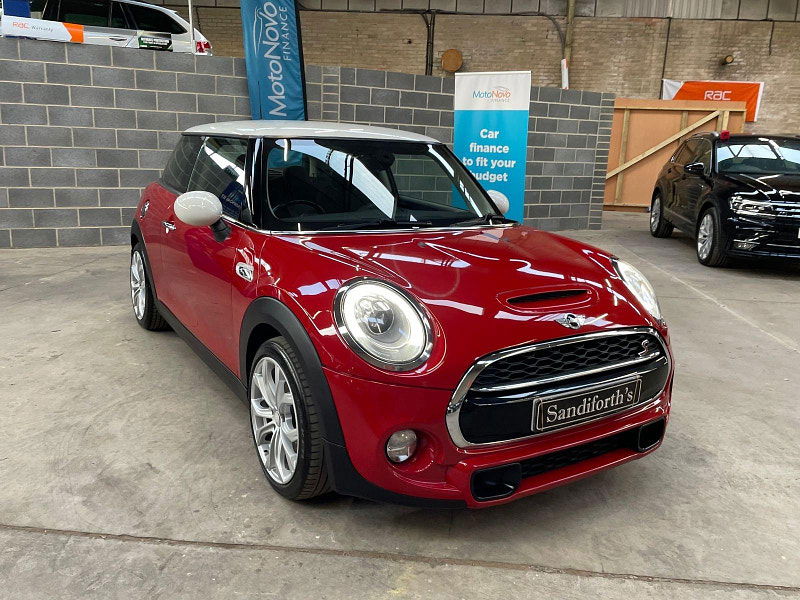 MINI HATCH COOPER 2.0 COOPER SD 3d 168 BHP SAT NAV, LEATHER, 5 SERVICES  FINANCE OPTIONS AVAILABLE, SAT NAV 3dr Manual 2025