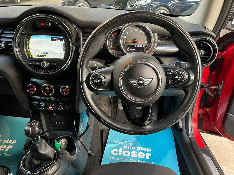 MINI HATCH COOPER 2.0 COOPER SD 3d 168 BHP SAT NAV, LEATHER, 5 SERVICES  FINANCE OPTIONS AVAILABLE, SAT NAV 3dr Manual 2025