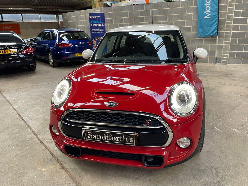 MINI HATCH COOPER 2.0 COOPER SD 3d 168 BHP SAT NAV, LEATHER, 5 SERVICES  FINANCE OPTIONS AVAILABLE, SAT NAV 3dr Manual 2025