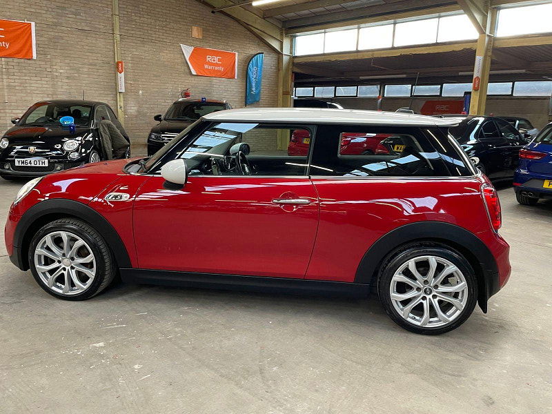 MINI HATCH COOPER 2.0 COOPER SD 3d 168 BHP SAT NAV, LEATHER, 5 SERVICES  FINANCE OPTIONS AVAILABLE, SAT NAV 3dr Manual 2025