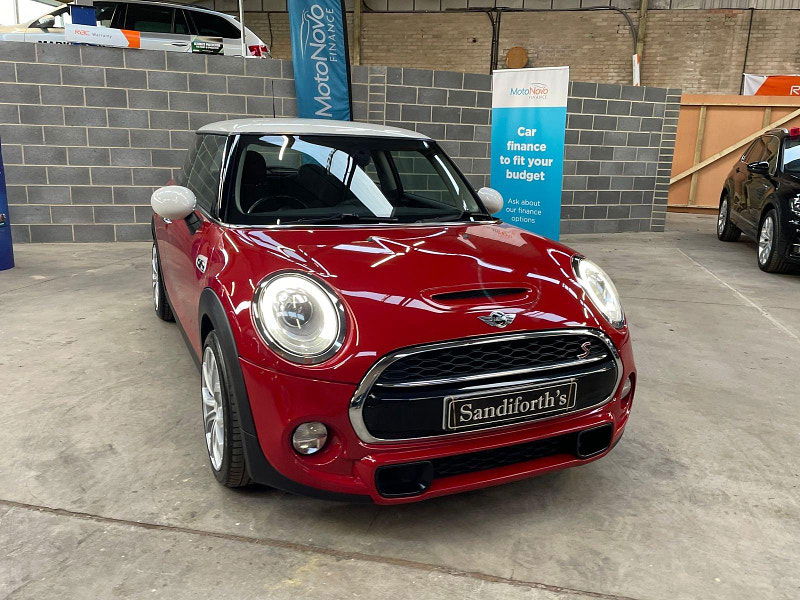 MINI HATCH COOPER 2.0 COOPER SD 3d 168 BHP SAT NAV, LEATHER, 5 SERVICES  FINANCE OPTIONS AVAILABLE, SAT NAV 3dr Manual 2025