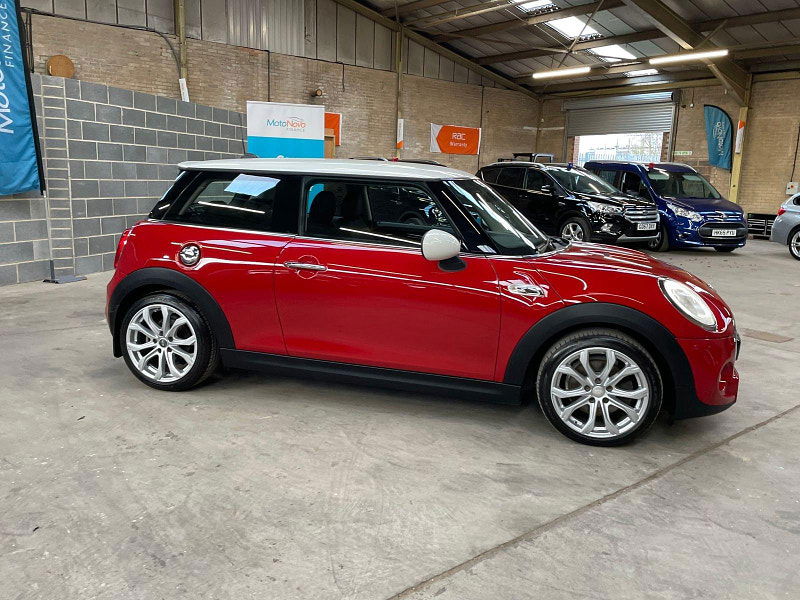 MINI HATCH COOPER 2.0 COOPER SD 3d 168 BHP SAT NAV, LEATHER, 5 SERVICES  FINANCE OPTIONS AVAILABLE, SAT NAV 3dr Manual 2025