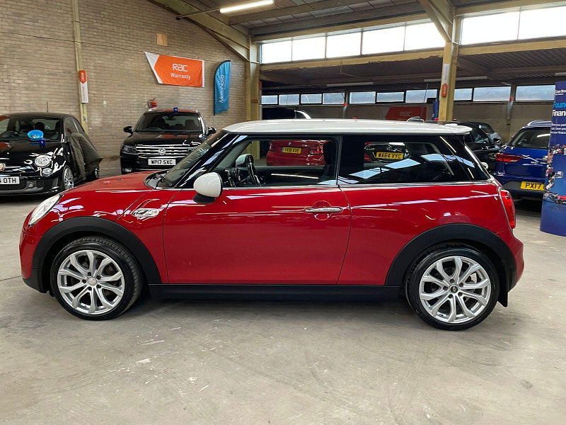 MINI HATCH COOPER 2.0 COOPER SD 3d 168 BHP SAT NAV, LEATHER, 5 SERVICES  FINANCE OPTIONS AVAILABLE, SAT NAV 3dr Manual 2025