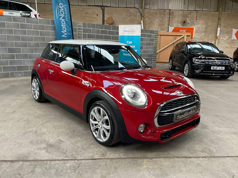 MINI HATCH COOPER 2.0 COOPER SD 3d 168 BHP SAT NAV, LEATHER, 5 SERVICES  FINANCE OPTIONS AVAILABLE, SAT NAV 3dr Manual 2025
