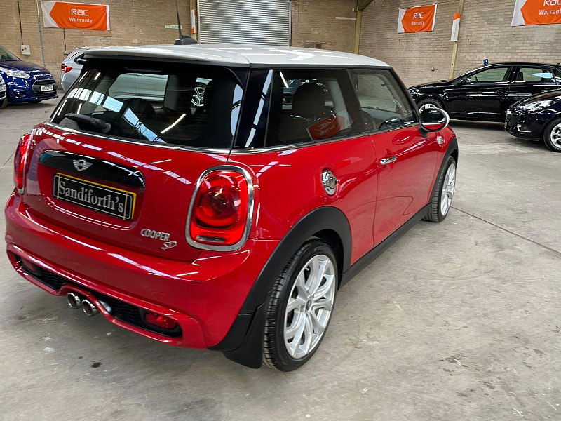 MINI HATCH COOPER 2.0 COOPER SD 3d 168 BHP SAT NAV, LEATHER, 5 SERVICES  FINANCE OPTIONS AVAILABLE, SAT NAV 3dr Manual 2025