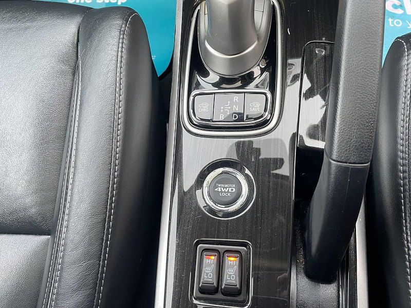 Mitsubishi Outlander 2.0h 12kWh GX4hs SUV 5dr Petrol Plug-in Hybrid CVT 4WD Euro 6 (s/s) (200 ps) 5dr Automatic 2026