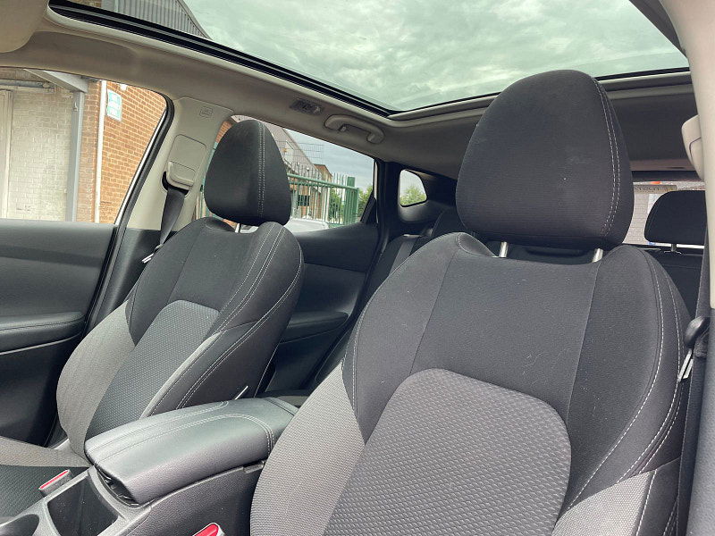 Nissan Qashqai 1.5 dCi N-Connecta SUV 5dr Diesel Manual Euro 6 (s/s) (115 ps) 5dr Manual 2025
