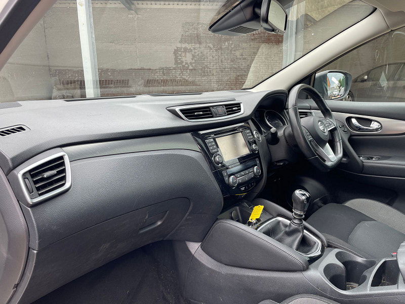 Nissan Qashqai 1.5 dCi N-Connecta SUV 5dr Diesel Manual Euro 6 (s/s) (115 ps) 5dr Manual 2025