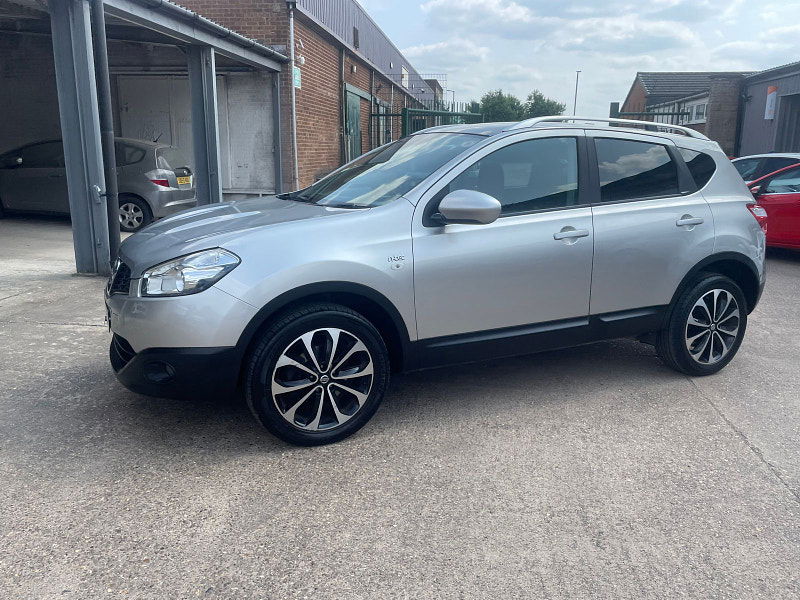Nissan Qashqai 1.5 dCi n-tec SUV 5dr Diesel Manual 2WD Euro 5 (110 ps) 5dr Manual 2025