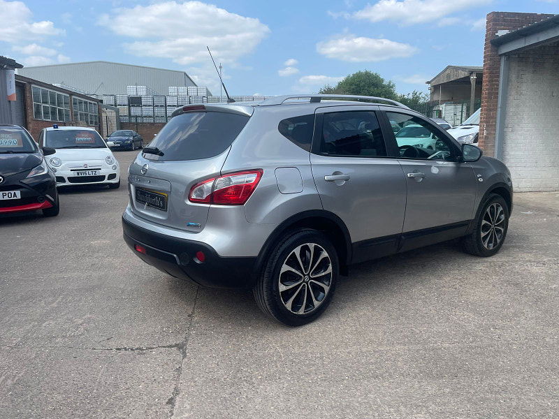 Nissan Qashqai 1.5 dCi n-tec SUV 5dr Diesel Manual 2WD Euro 5 (110 ps) 5dr Manual 2025