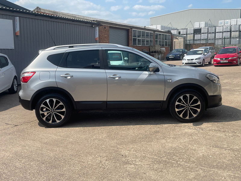 Nissan Qashqai 1.5 dCi n-tec SUV 5dr Diesel Manual 2WD Euro 5 (110 ps) 5dr Manual 2025