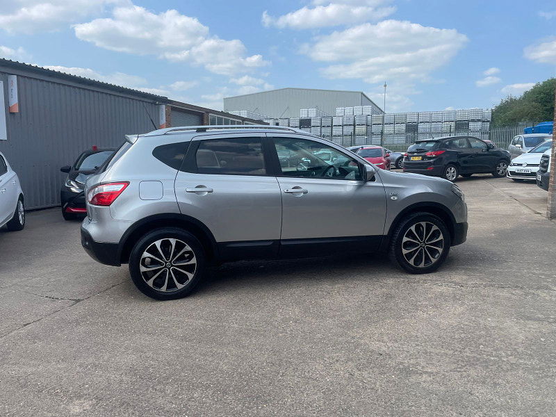 Nissan Qashqai 1.5 dCi n-tec SUV 5dr Diesel Manual 2WD Euro 5 (110 ps) 5dr Manual 2025