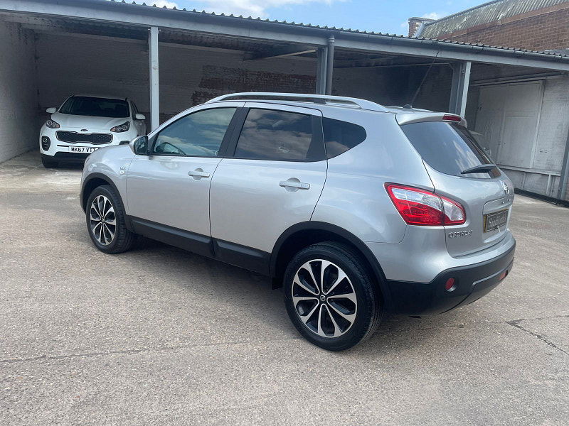 Nissan Qashqai 1.5 dCi n-tec SUV 5dr Diesel Manual 2WD Euro 5 (110 ps) 5dr Manual 2025