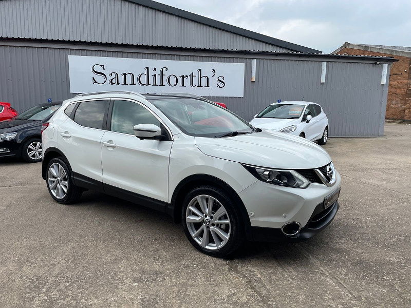 Nissan Qashqai 1.6 dCi Tekna SUV 5dr Diesel XTRON 2WD Euro 6 (s/s) (130 ps) 6 Services, Huge Spec  5dr Automatic 2024