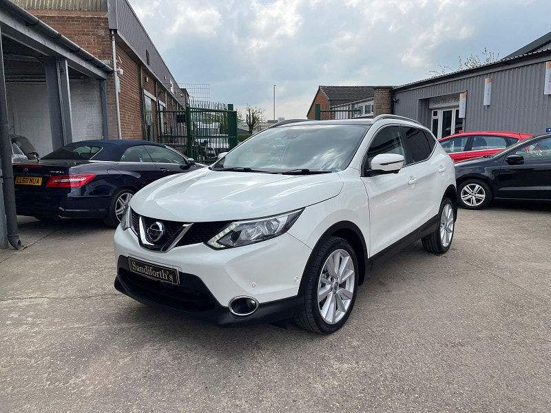 Nissan Qashqai 1.6 dCi Tekna SUV 5dr Diesel XTRON 2WD Euro 6 (s/s) (130 ps) 6 Services, Huge Spec  5dr Automatic 2024