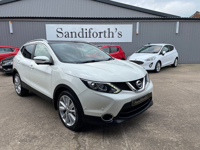 Nissan Qashqai 1.6 dCi Tekna SUV 5dr Diesel XTRON 2WD Euro 6 (s/s) (130 ps) 6 Services, Huge Spec  5dr Automatic 2024