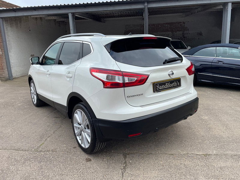 Nissan Qashqai 1.6 dCi Tekna SUV 5dr Diesel XTRON 2WD Euro 6 (s/s) (130 ps) 6 Services, Huge Spec  5dr Automatic 2024