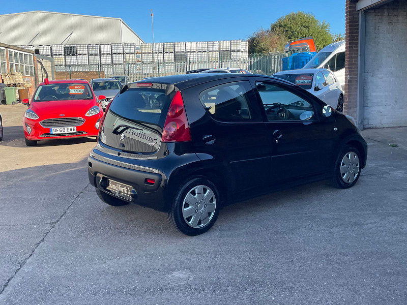Peugeot 107 1.0 12V Urban Hatchback 5dr Petrol Manual Euro 4 (68 ps) 5dr Manual 2025