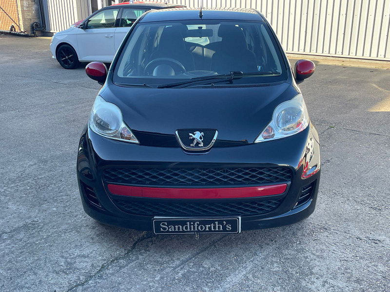 Peugeot 107 1.0 12V Urban Hatchback 5dr Petrol Manual Euro 4 (68 ps) 5dr Manual 2025