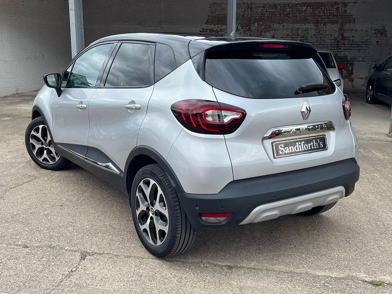 Renault Captur 0.9 TCe ENERGY GT Line SUV 5dr Petrol Manual Euro 6 (s/s) (90 ps) Only 16k 3 Services  5dr Manual 2024