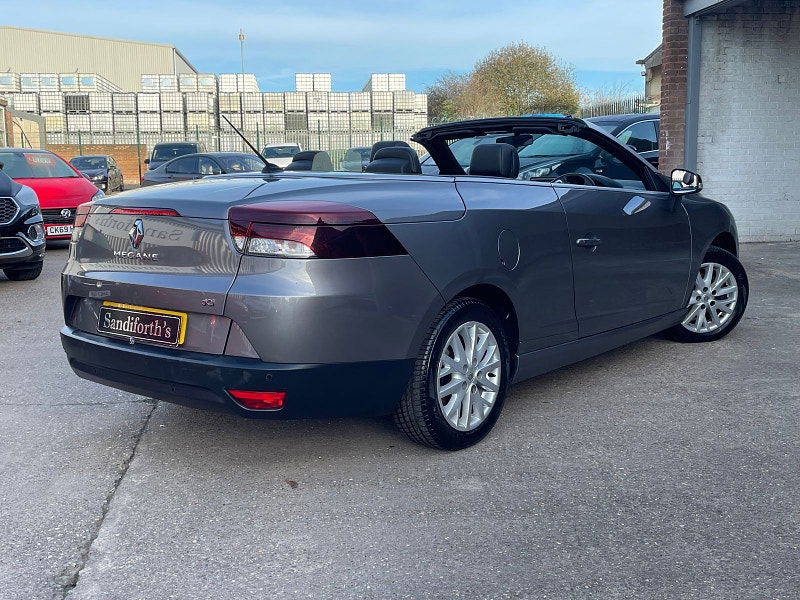 Renault Megane 1.5 dCi Dynamique TomTom Convertible 2dr Diesel Manual Euro 5 (s/s) (110 ps) 9 Services,  2dr Manual 2024