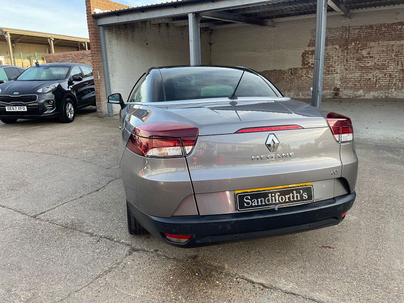 Renault Megane 1.5 dCi Dynamique TomTom Convertible 2dr Diesel Manual Euro 5 (s/s) (110 ps) 9 Services,  2dr Manual 2024