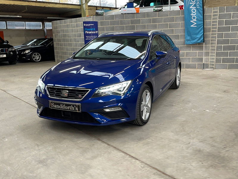 Seat Leon 2.0 TDI FR TECHNOLOGY DSG 5d 184 BHP SAT NAV, REVERSE CAMERA 2 FORMER KEEPERS, FINANCE OFFERED 5dr Automatic 2025