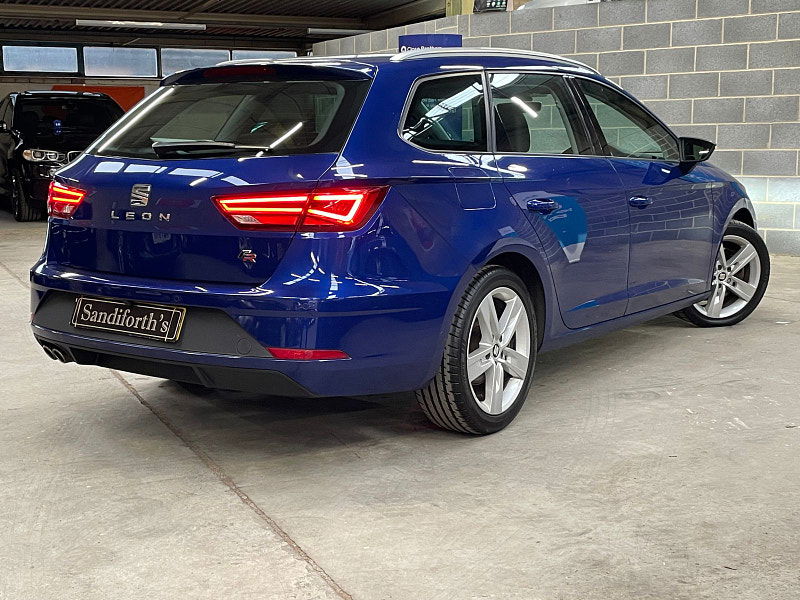 Seat Leon 2.0 TDI FR TECHNOLOGY DSG 5d 184 BHP SAT NAV, REVERSE CAMERA 2 FORMER KEEPERS, FINANCE OFFERED 5dr Automatic 2025