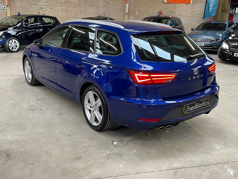 Seat Leon 2.0 TDI FR TECHNOLOGY DSG 5d 184 BHP SAT NAV, REVERSE CAMERA 2 FORMER KEEPERS, FINANCE OFFERED 5dr Automatic 2025